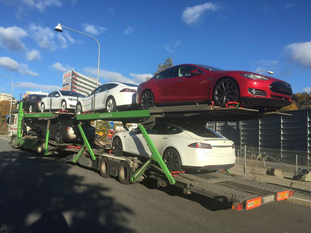 tesla-x6.jpg