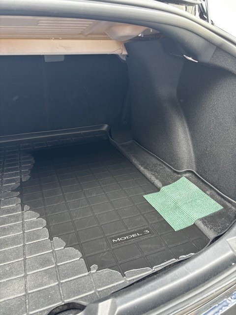 Exempel på vatten i bakre bagage.jpg