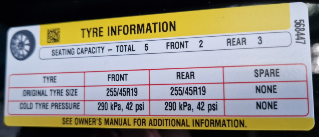 Tesla Model Y LR 2025 - Däckinfo.png