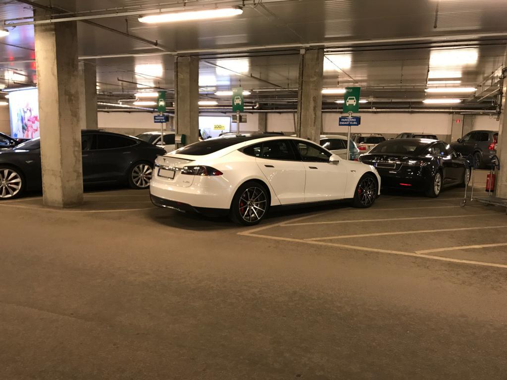 ikea.JPG
