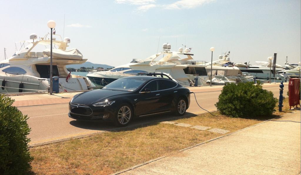 Marina-laddning-Kroatien.jpg