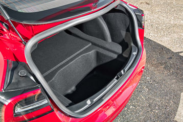 Tesla-Model-3-trunk.jpg